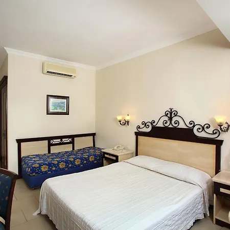 منتجع Cactus Mirage Family Club بودروم
