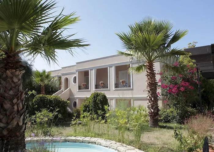 Cactus Mirage Family Club Üdülőközpont 4*
