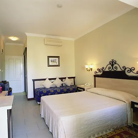 Cactus Mirage Family Club 4*