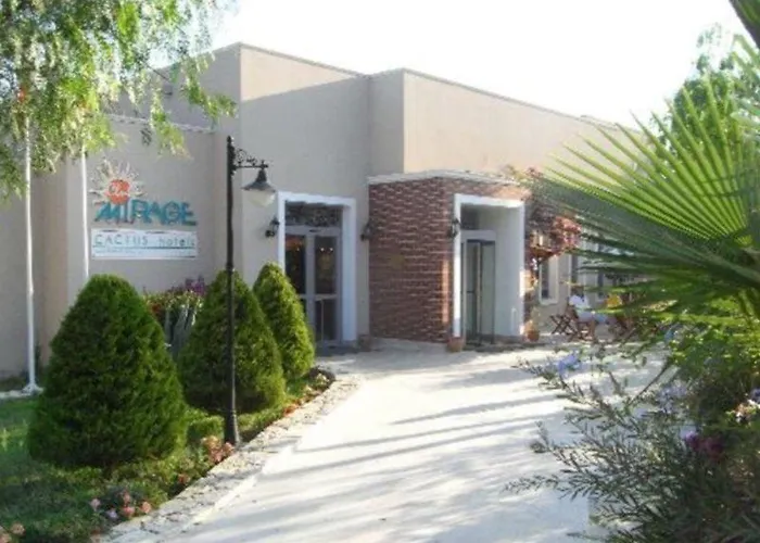 Feriested Cactus Mirage Family Club 4*