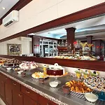 リゾート Cactus Mirage Family Club