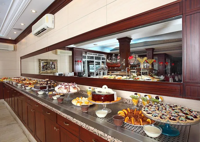 리조트 Cactus Mirage Family Club