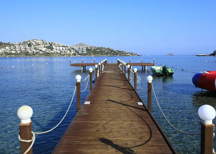 리조트 Cactus Mirage Family Club 4*