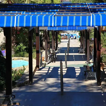 Cactus Mirage Family Club Resort 4*